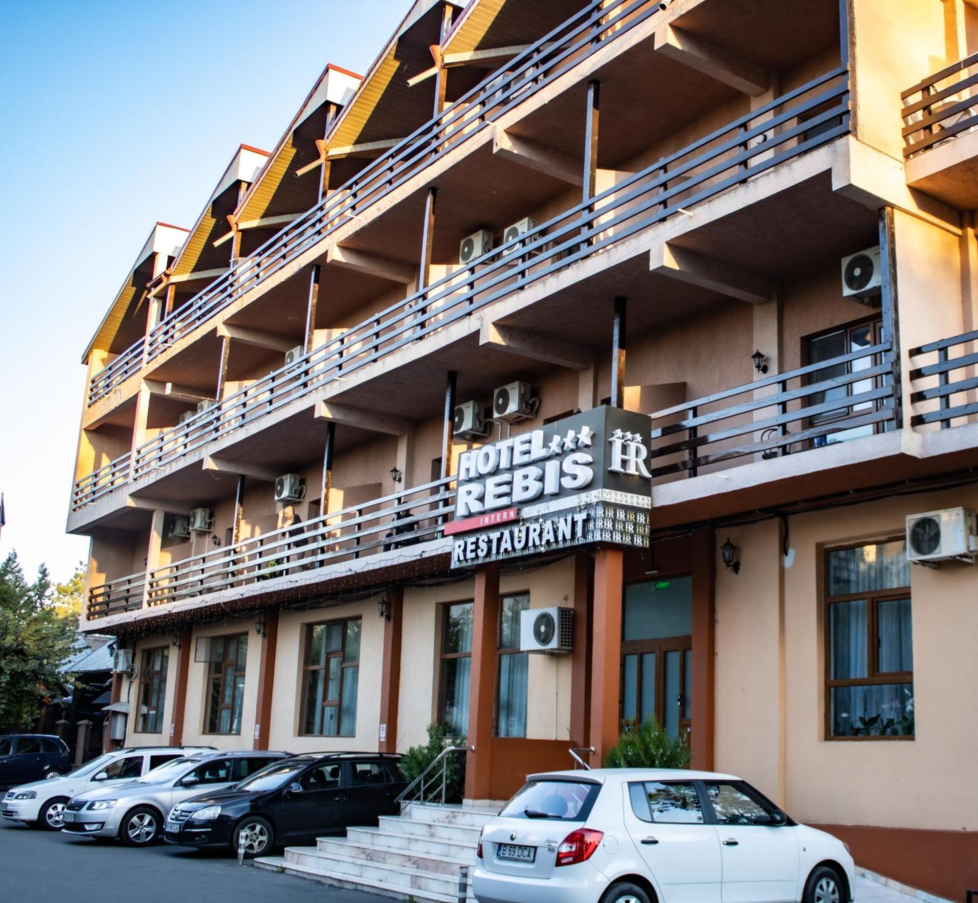 Hotel Rebis Брэила Экстерьер фото
