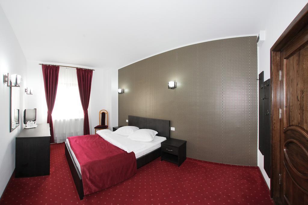 Hotel Rebis Брэила Номер фото