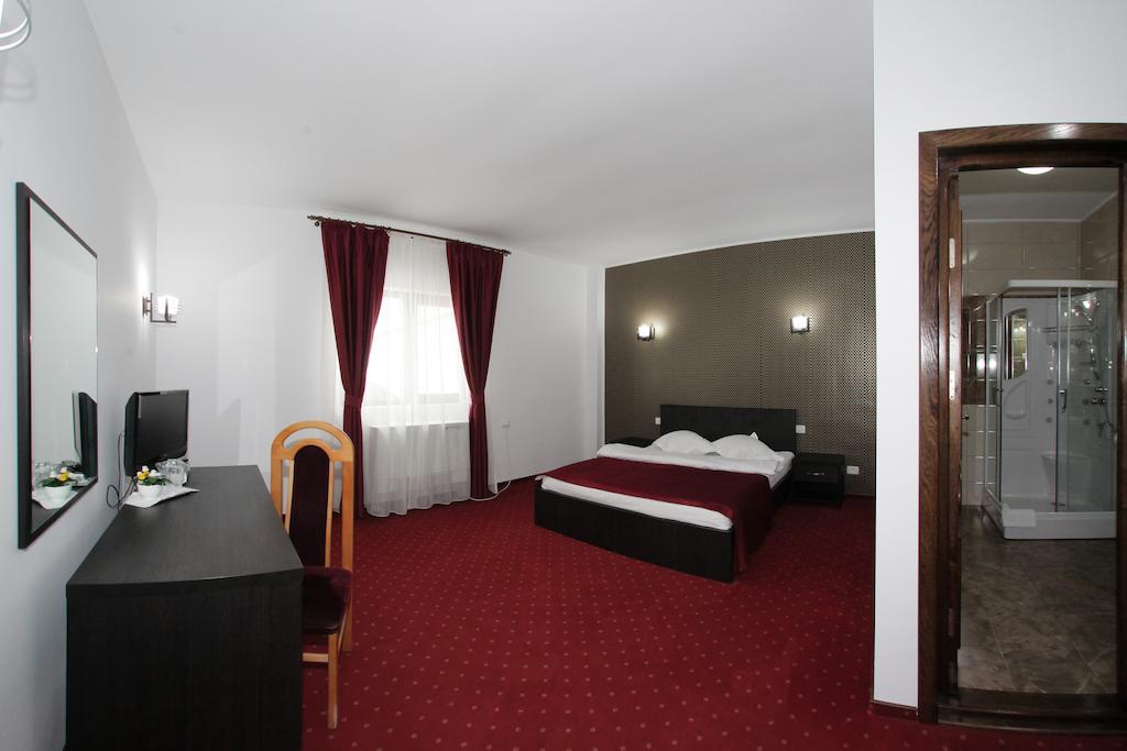 Hotel Rebis Брэила Номер фото